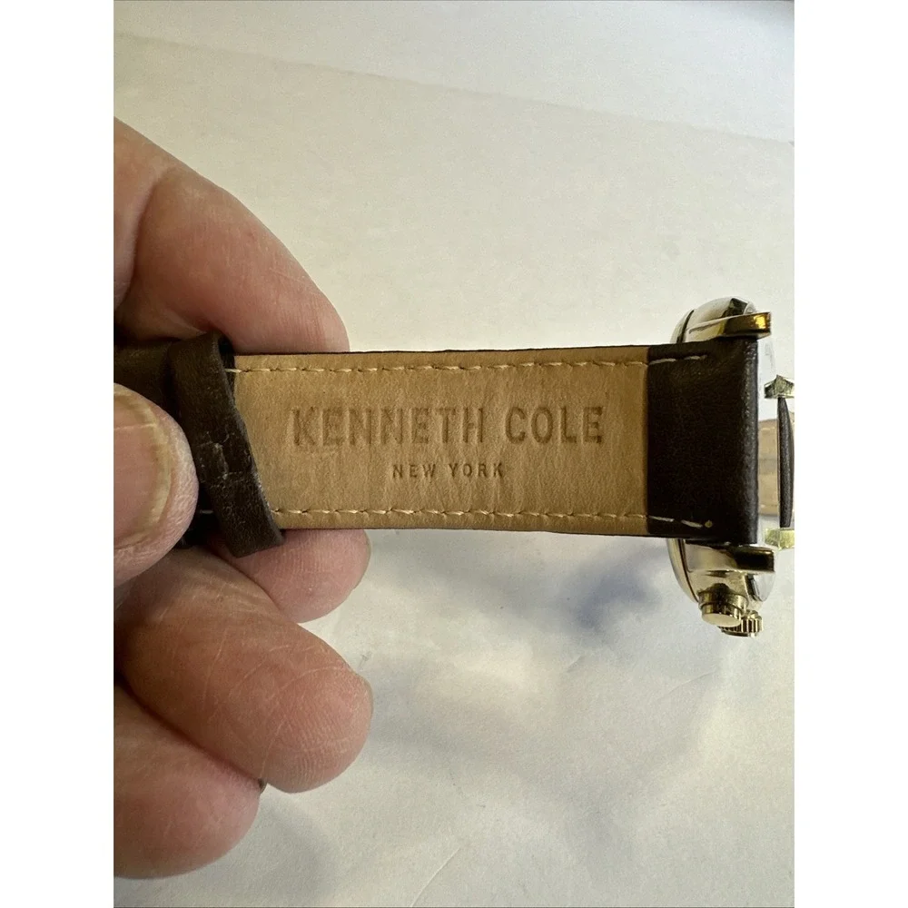 Kenneth Cole Men's Watch GF21751 Brown Leather Band-New Battery